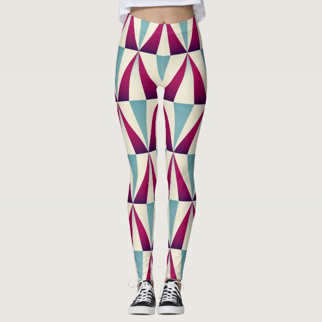 Vintage triangle geometric seamless pattern. leggings (Front)