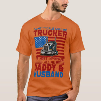 Vintage Truck Driver Gift Trucker Daddy Husband US T-Shirt
