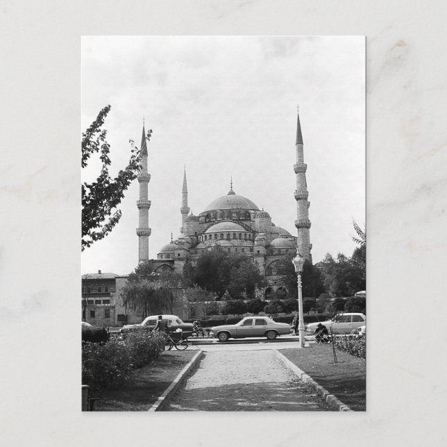 Vintage Turkey Istanbul The Blue Mosque Postcard (Front)