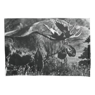 Vintage USA Alaska bull moose Case-Mate iPhone Cas Pillow Case