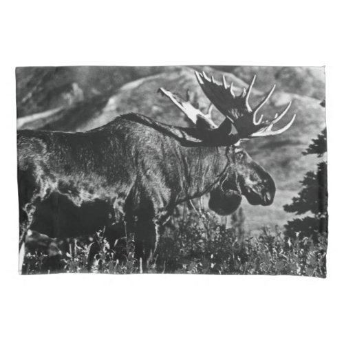Vintage USA Alaska bull moose Case_Mate iPhone Cas Pillow Case