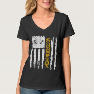Vintage Usa American Flag Accordion Mom Silhouette T-Shirt