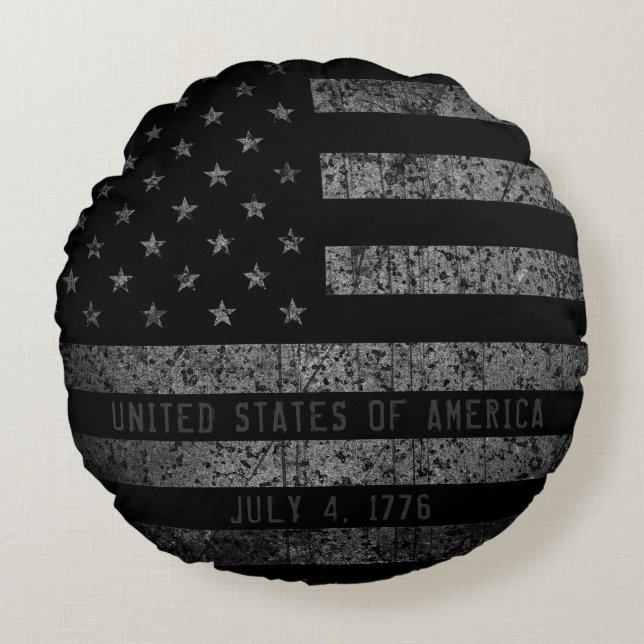 Vintage USA American Flag Distressed Text Round Pillow (Front)