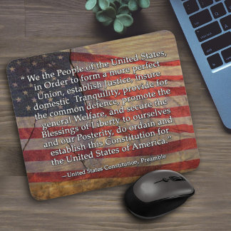 Vintage USA Flag Constitution Preamble Typography Mouse Pad