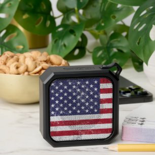 Vintage USA Flag Patriotic American Red White Blue Bluetooth Speaker