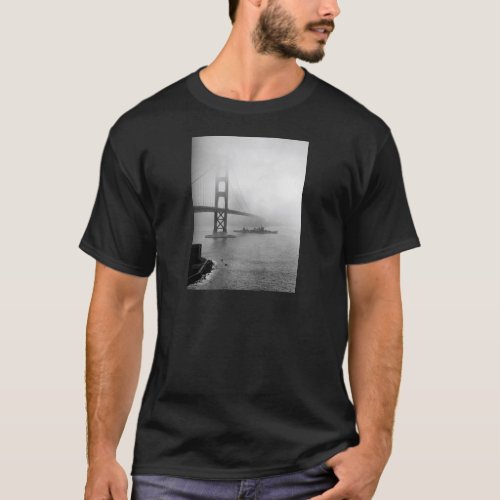 Vintage USS San Francisco Golden Gate Bridge T_Shirt
