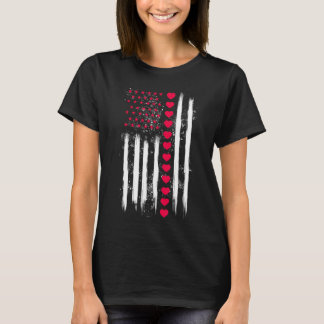 Vintage Valentine Day American Flag Heart Perfect T-Shirt