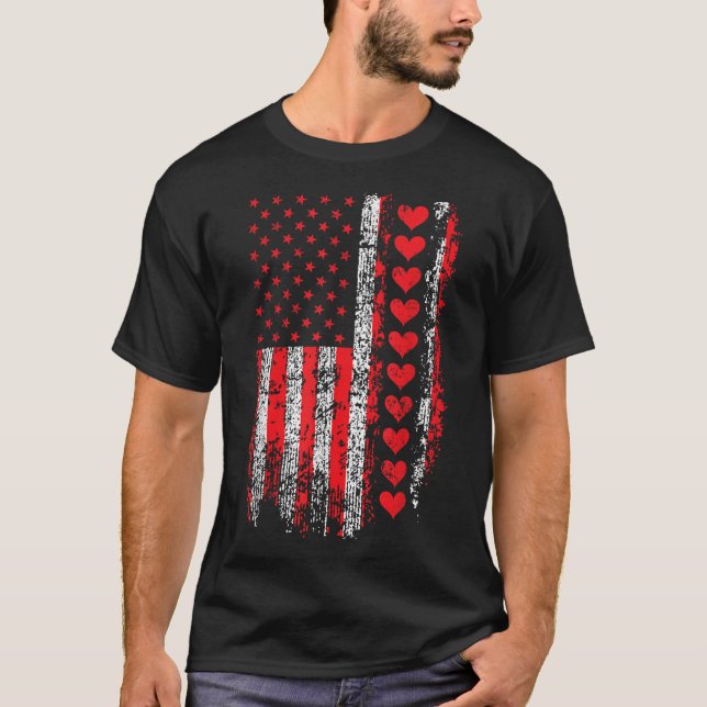 Vintage Valentines Day American Flag Hearts Mens B T-Shirt (Front)