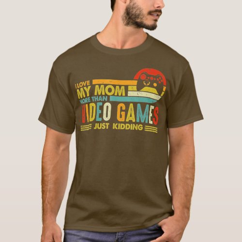Vintage Valentines day I Love my mom more than vid T_Shirt