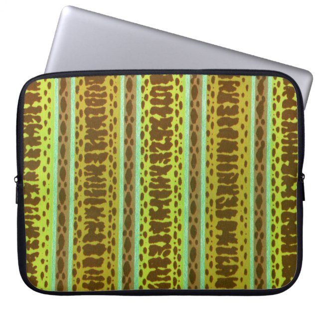 Vintage Wallpaper Laptop Sleeve (Front)