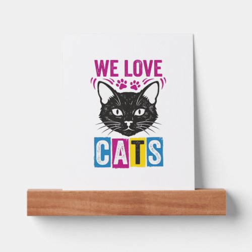Vintage We Love Cats Cat Face Graphic T-Shirt Desi Picture Ledge