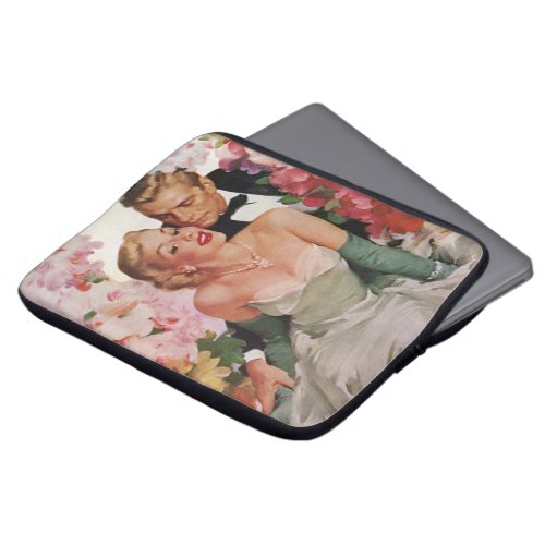 Vintage Wedding Retro Bride and Groom Newlyweds Laptop Sleeve