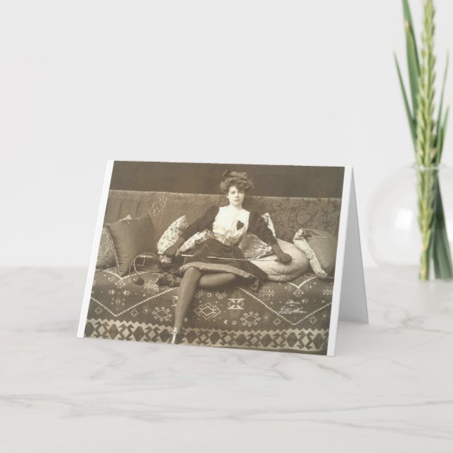 Vintage Woman Fencer Fencing Note Card (Front)