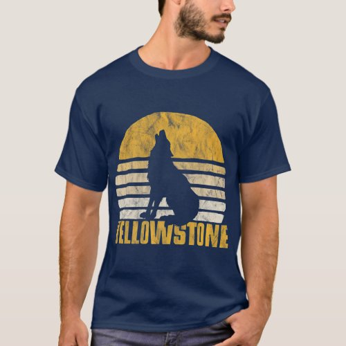 Vintage Yellowstone National Park Wolf Retro T_Shirt
