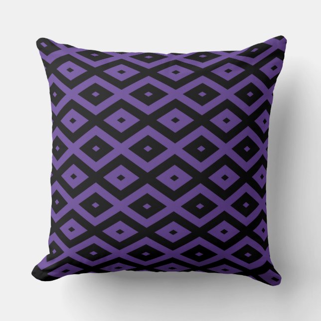 Violet and black diamond pattern throw pillow (Front)