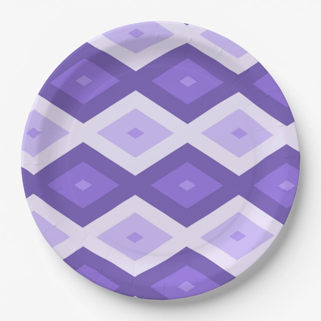 Violet diamond pattern paper plates (Front)