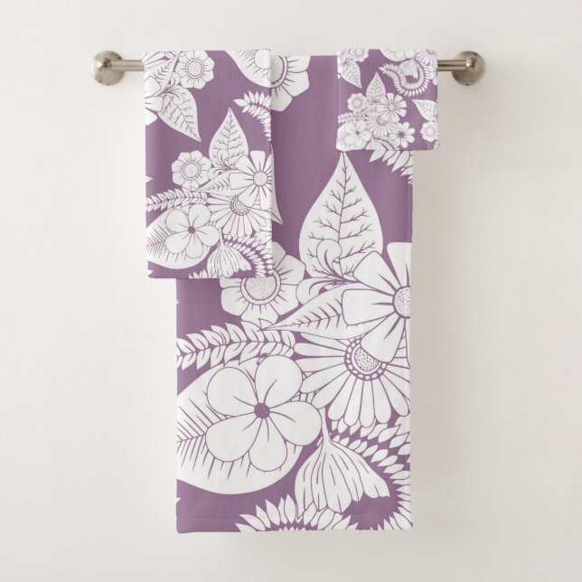 Violet Lilac Purple and White Floral and Leaves Bath Towel Set (Insitu)