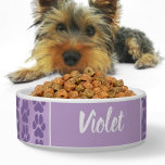 Violet purple cute paw print pattern Personalized Bowl<br><div class="desc">Cute paw prints pattern in violet/purple color. 🔹 You can personalize it with your dog's name, remove the text or customize further - change font and text color, rotate/resize/remove the images, add text and more! 🔹🔹🔹 Send me a photo of your purchase or just share it and tag me @edrawings38art...</div>