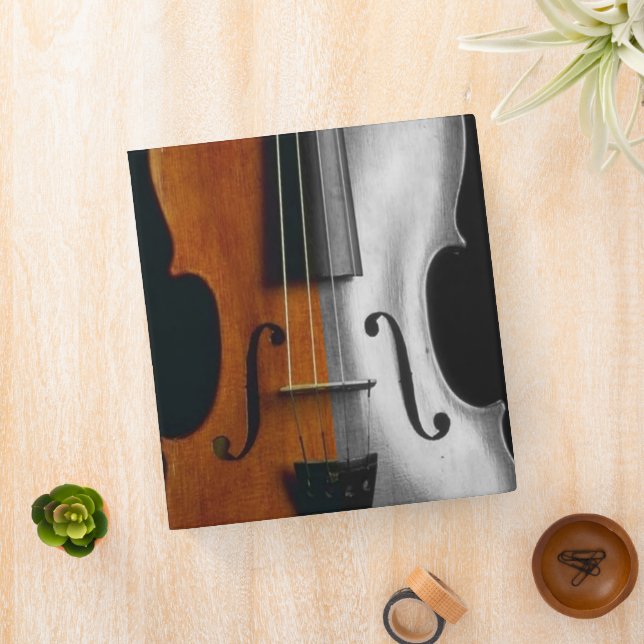 Violin Avery Binder (In Situ)