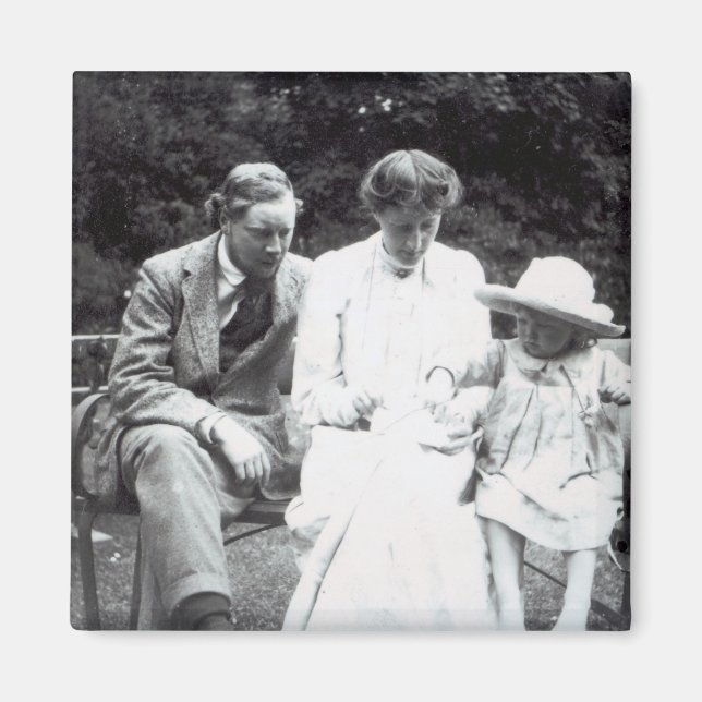 Virginia Woolf with Clive and Julian Bell, 1910 Magnet (Front)