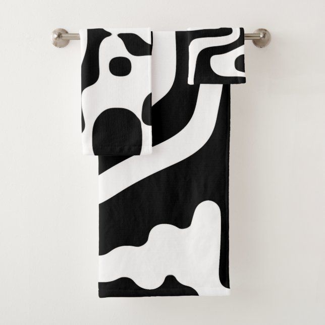 Vise Grip: Abstract Black & White Bath Towel Set (Insitu)