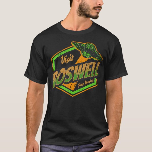 Visit Roswell New Mexico Ufo Design T-Shirt (Front)