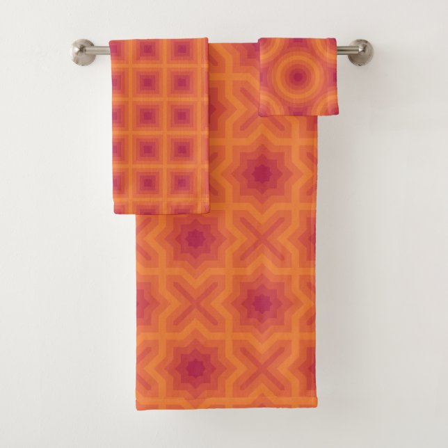 Viva Magenta Sun Orange Patterns Bath Towel Set (Insitu)