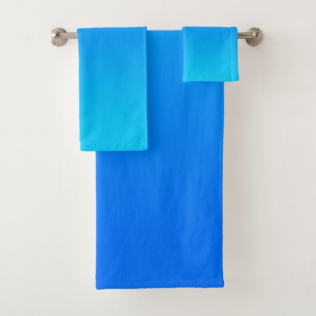 Vivid Aqua Sky Blue Gradient Bath Towel Set (Insitu)