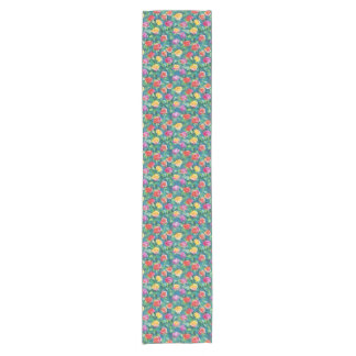 Vivid garden bloom, colorful rose pattern short table runner