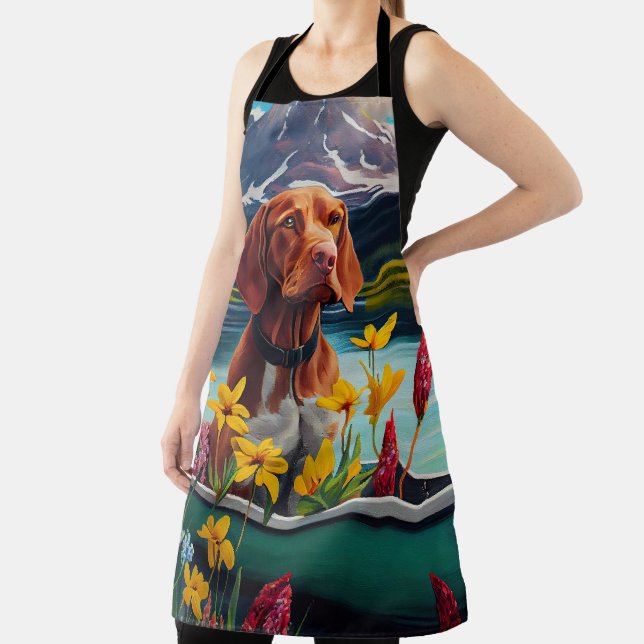 Vizsla on a Paddle: A Scenic Adventure Apron (Insitu)