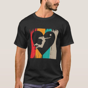 Volleball Love Vintage Rero Heart For Volleyball S T-Shirt