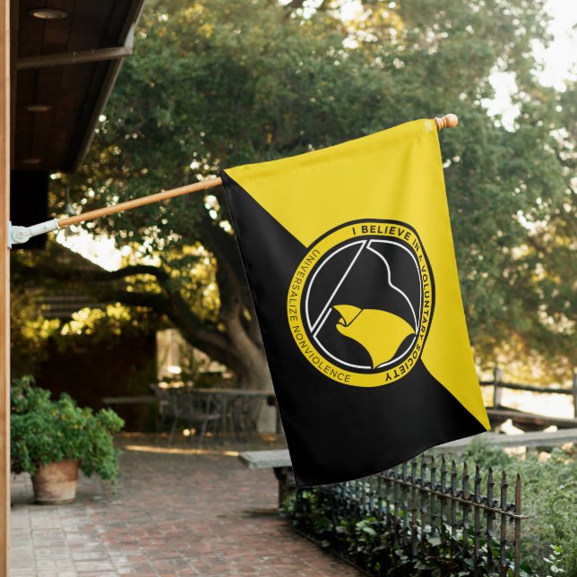 Voluntaryist  house flag (In SItu)