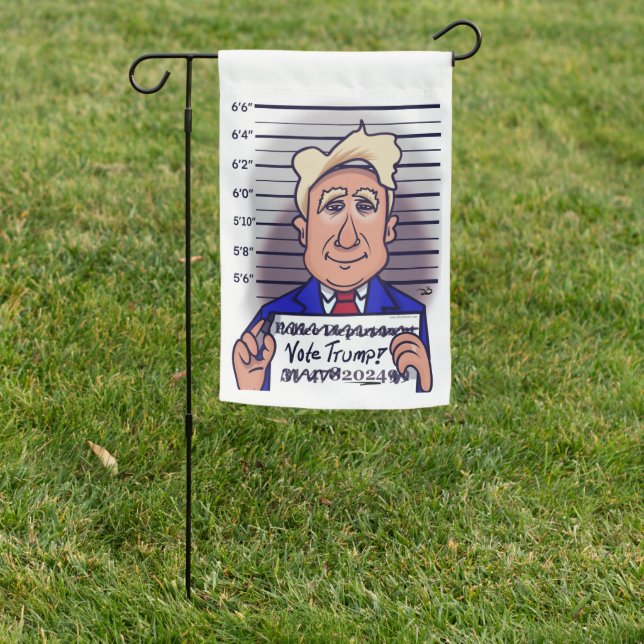 Vote Trump Garden Flag (In SItu)