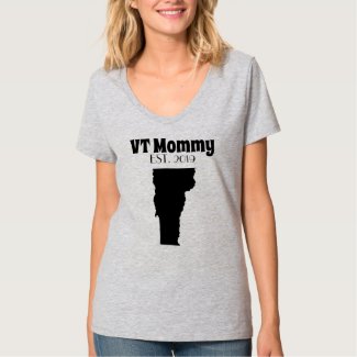 VT Mommy Established 2019, Mom Gift, Mother's Day T-Shirt