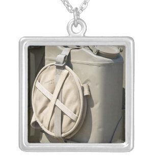 WA, Arlington, Arlington Fly-in, World War II 3 Silver Plated Necklace
