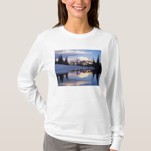 WA, Mt. Rainier NP, Mt. Rainier and clouds T-Shirt (Front)