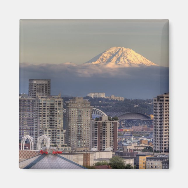 WA, Seattle, Mount Rainier from Kerry Park Magnet (Front)