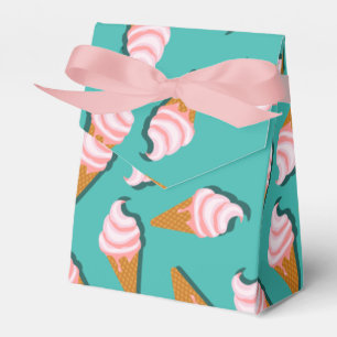 Waffle cones ice cream and frozen yogurt pattern favor boxes