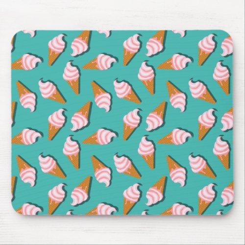 Waffle cones ice cream and frozen yogurt pattern mouse pad