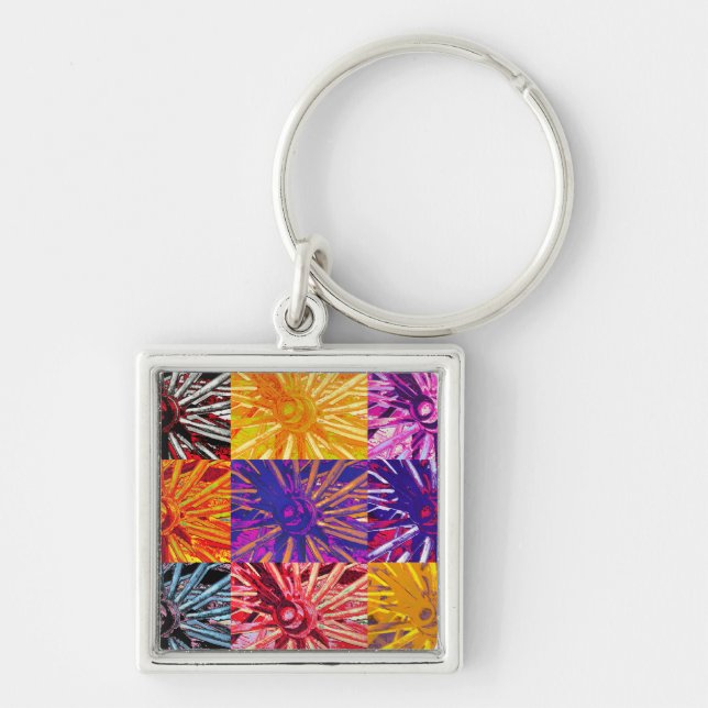WAGON WHEEL KEYCHAIN (Front)