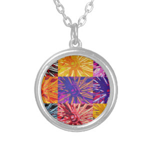 WAGON WHEEL SILVER PLATED NECKLACE