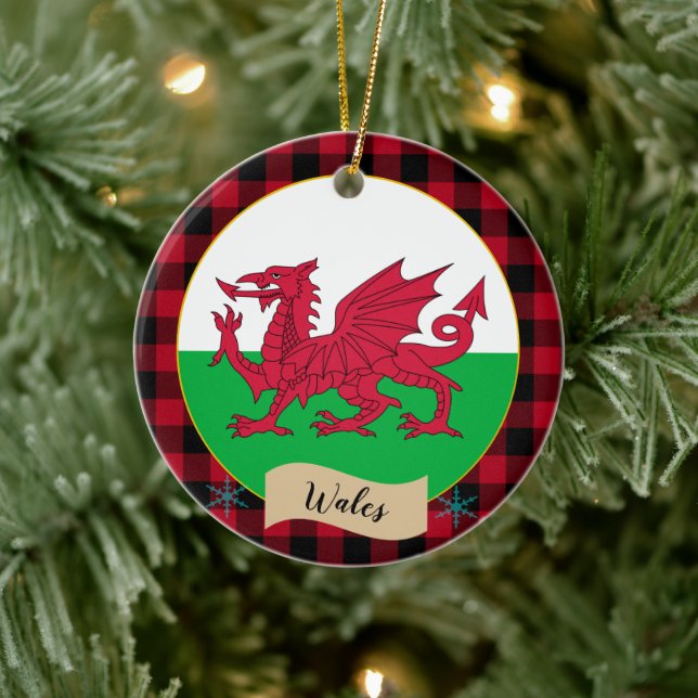 Wales, Red buffalo plaid & Welsh Flag Ceramic Ornament (Tree)