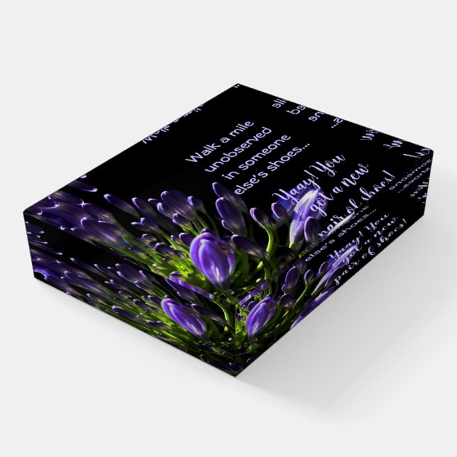 Walk a mile quote - purple Agapanthus Paperweight (Angled)