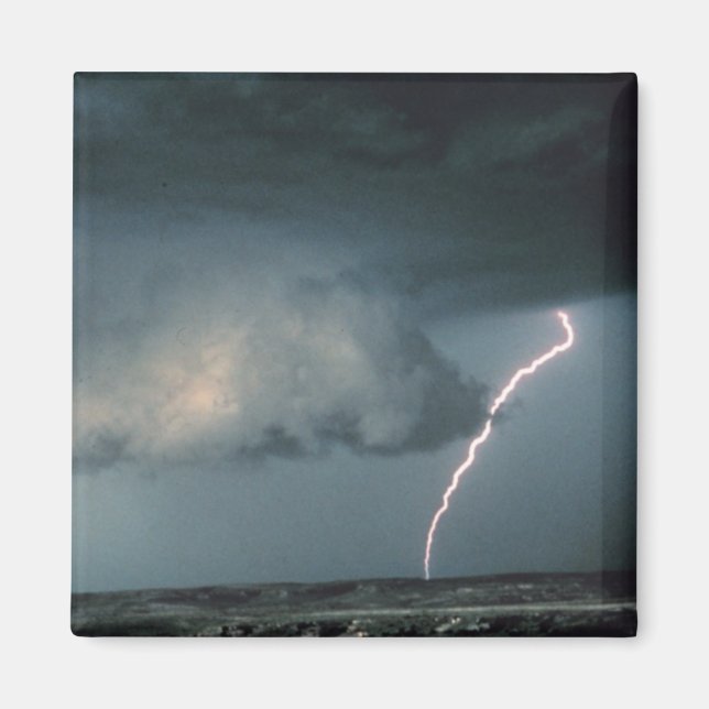 Wall cloud with lightning magnet (Front)