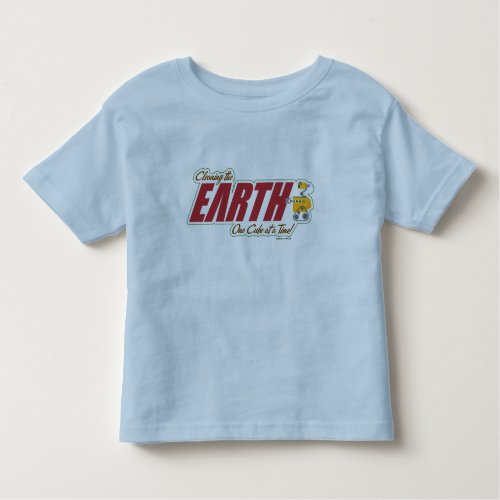 WALL_E cleaning the EARTH one cube at a time Toddler T_shirt