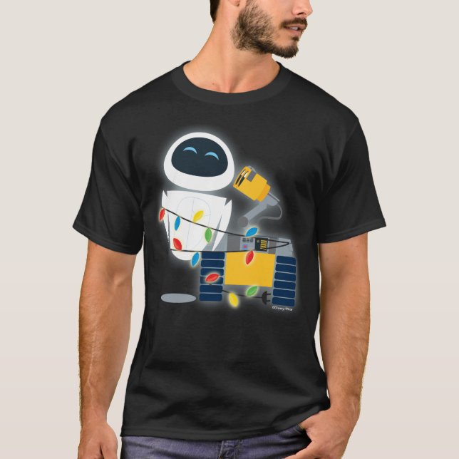 WALL-E & EVE Christmas T-Shirt (Front)