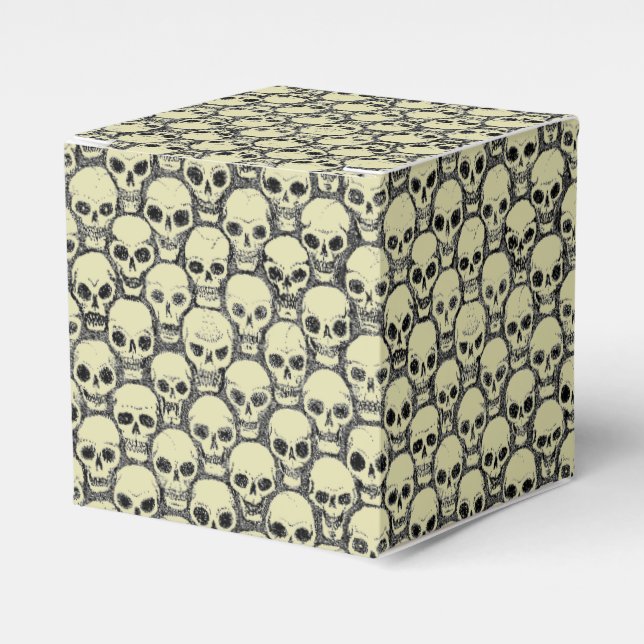 Wall o’ Skulls Favor Boxes (Front Side)