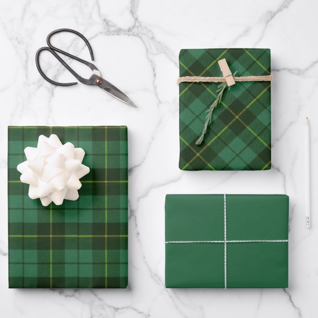 Wallace Green Scottish Clan Tartan  Wrapping Paper Sheets (Front)