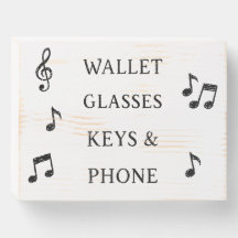 Wallet, Glasses, Keys & Phone reminder sign