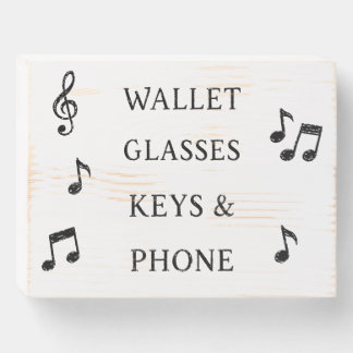 Wallet, Glasses, Keys & Phone reminder sign